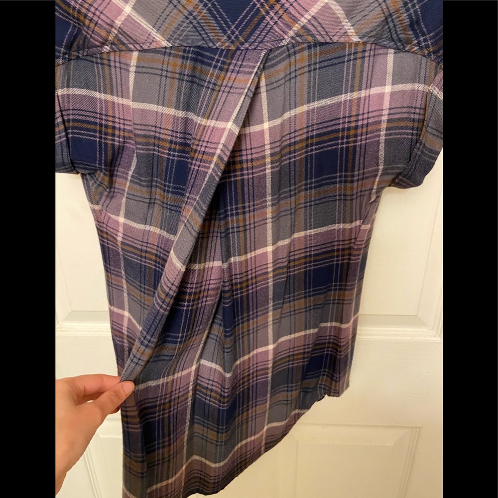 Cloth & Stone Button Up - Picture 5 of 8